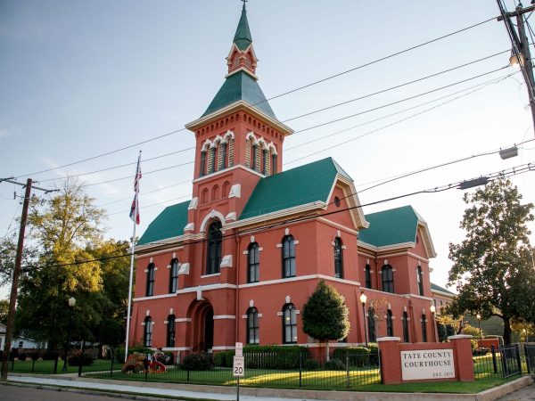 Senatobia, MS